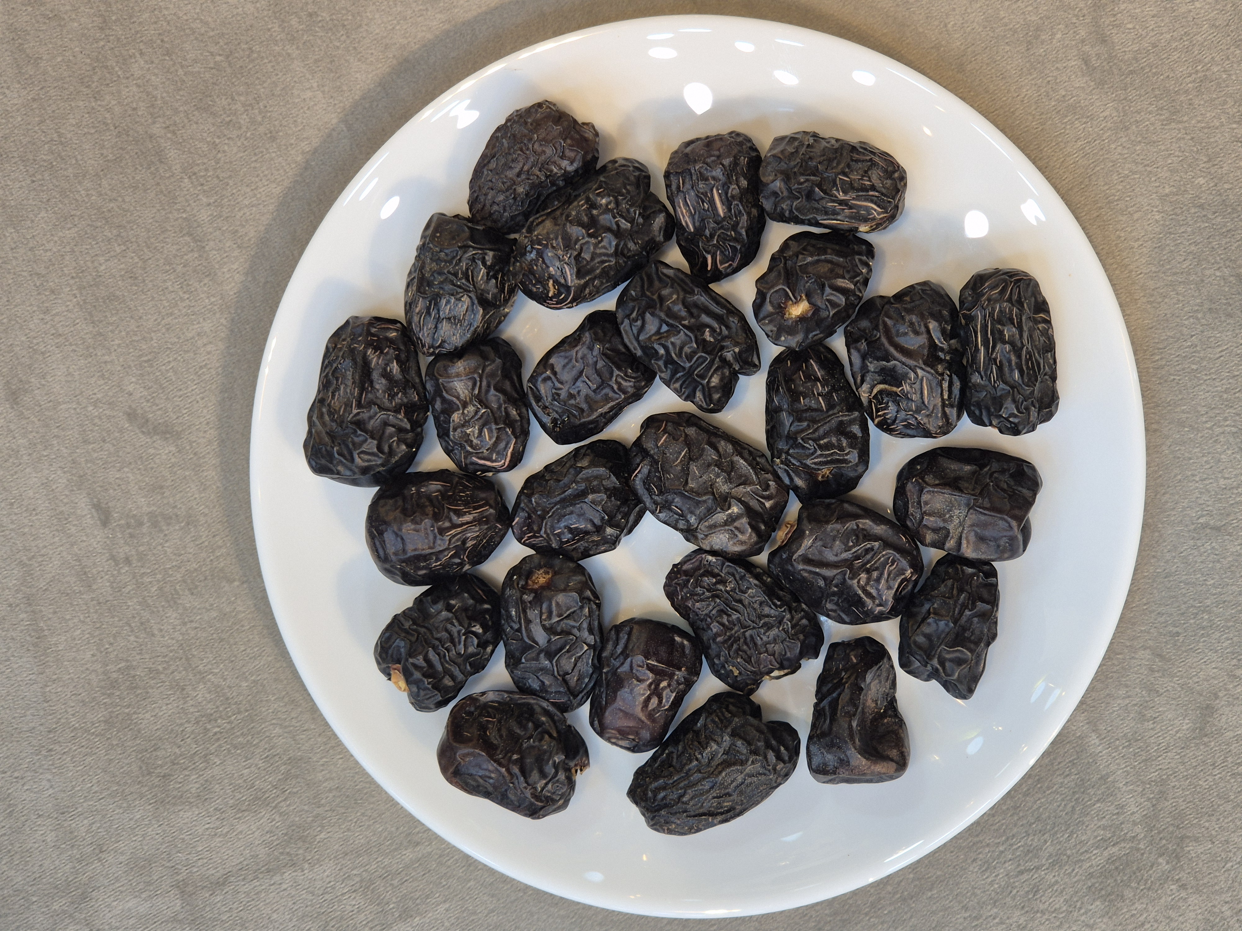 Dates Ajwa Jumbo - Image 2