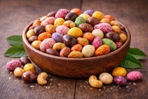 Chocolate+%26amp%3Bamp%3Bamp%3B+Flavor+Coated+Nuts